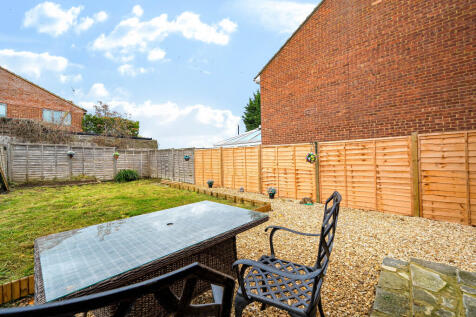 13651483690b395021895arw1