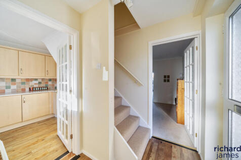 e193519118944747921d60d1b74cf394