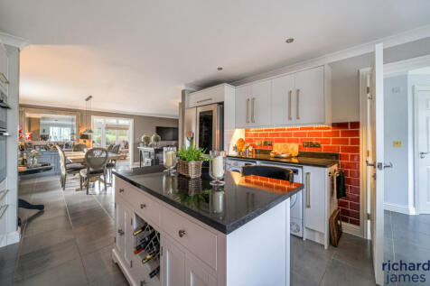 ded0f4a54e564fdba728c43c3f12d6cb