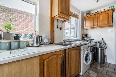 1385531126929cb1e72eb4