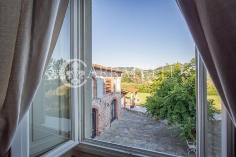 Elegante villa con p