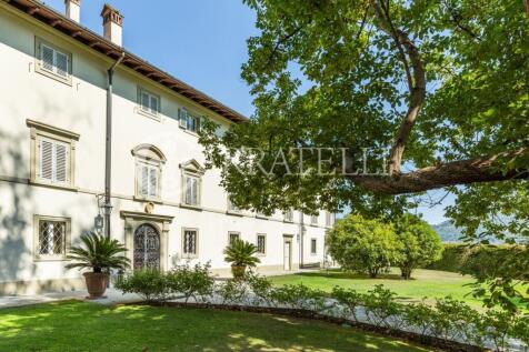 Elegante villa con p