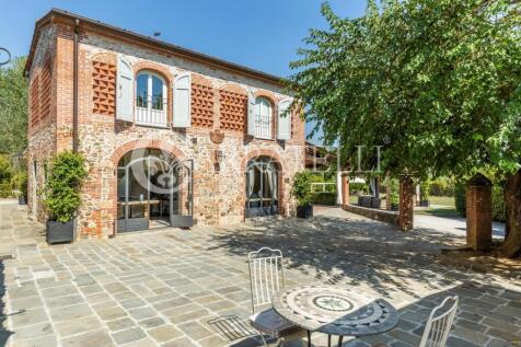Elegante villa con p