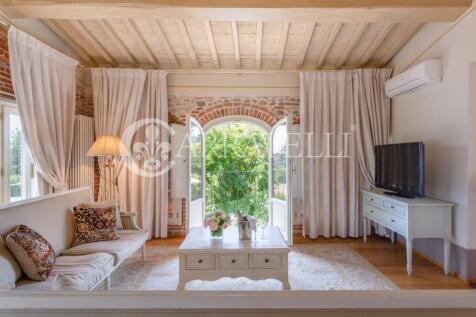 Elegante villa con p