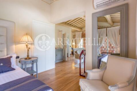 Elegante villa con p
