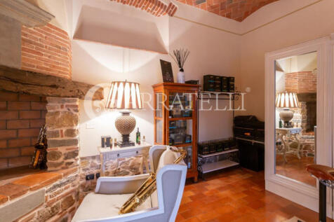Elegante villa con p