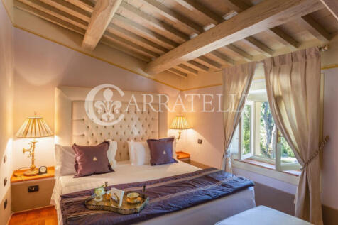 Elegante villa con p