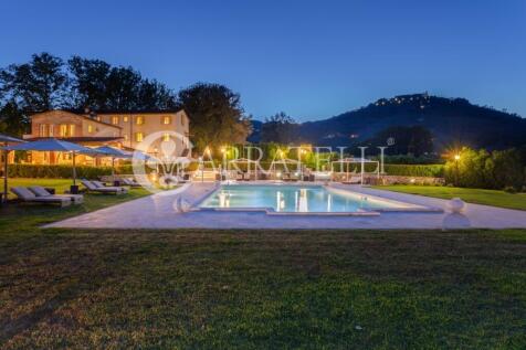 Elegante villa con p