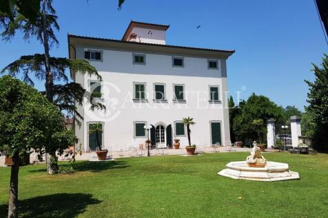 Vicino a Firenze vil