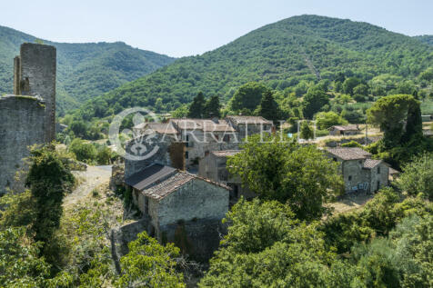 Casale con piscina i