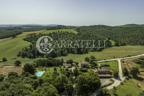 Casale con piscina e