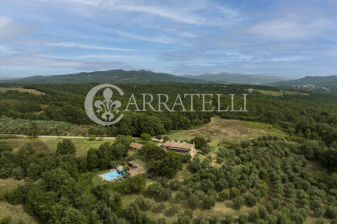 Casale con piscina e