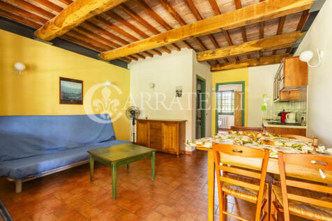 Casale con piscina e
