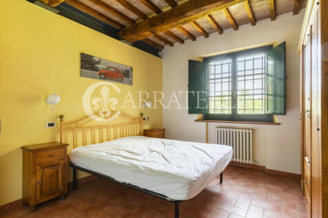 Casale con piscina e