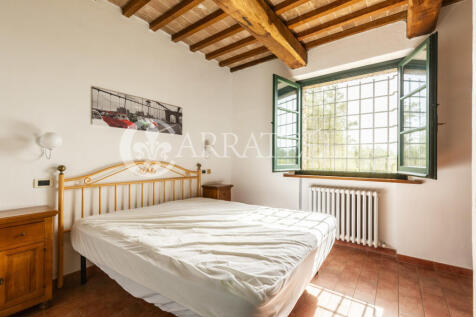 Casale con piscina e