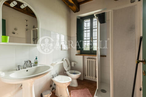 Casale con piscina e