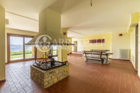 Villa moderna con vi