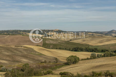 Casale in Pietra pan