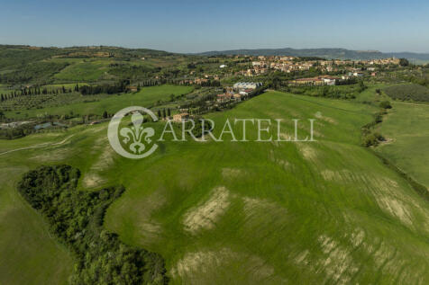 Casale in Pietra pan