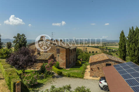 Casale con piscina e