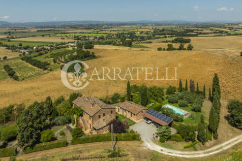 Casale con piscina e