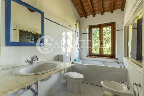 Villa con piscina