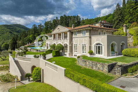 Villa di Lusso sulle