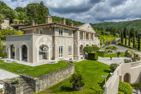 Villa di Lusso sulle