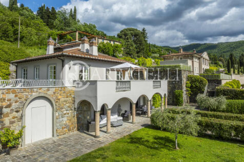 Villa di Lusso sulle