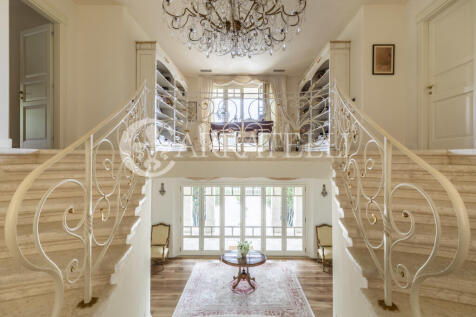Villa di Lusso sulle