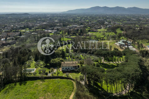 Lucca villa storica 