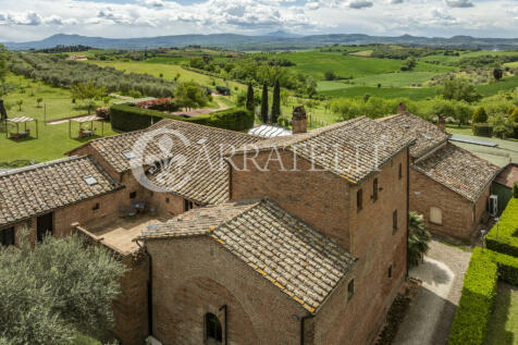 Antico monastero adi