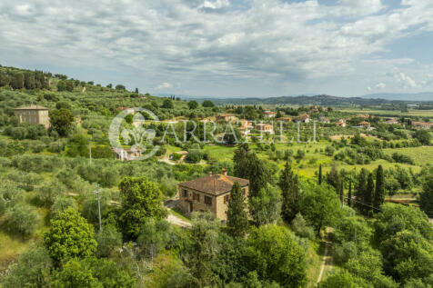 Casale in campagna a