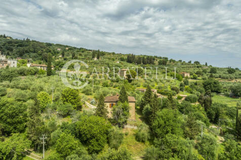 Casale in campagna a