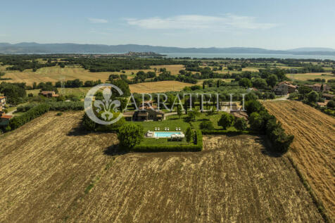 Lago Trasimeno villa