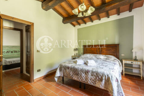 Casale con piscina p