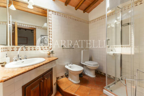 Casale con piscina p