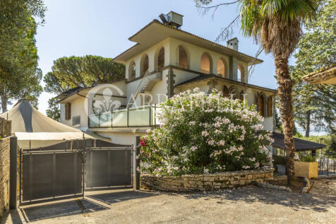 Trasimeno villa con 