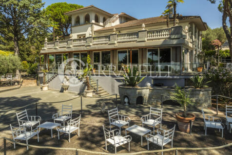 Trasimeno villa con 