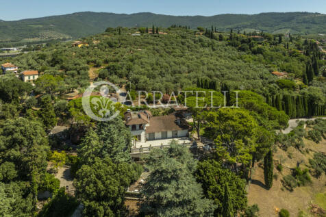 Trasimeno villa con 