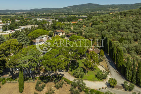 Trasimeno villa con 