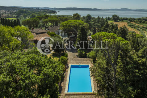 Trasimeno villa con 