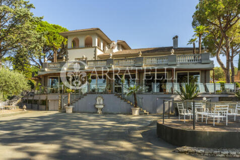Trasimeno villa con 