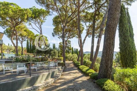 Trasimeno villa con 