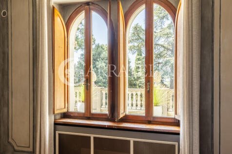 Trasimeno villa con 