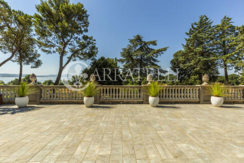 Trasimeno villa con 