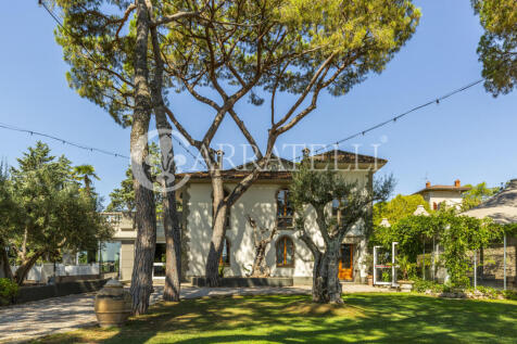 Trasimeno villa con 