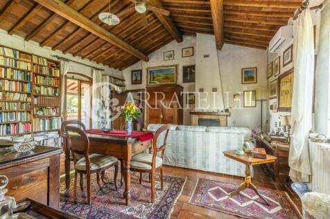 Casale in campgna a 