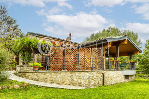 Santa Fiora Villa co