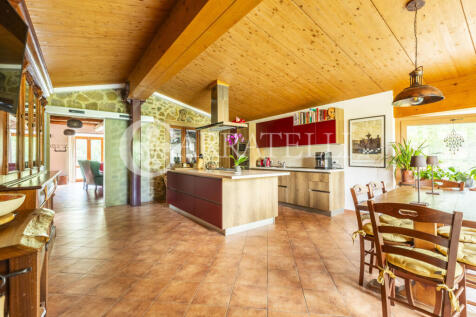 Santa Fiora Villa co